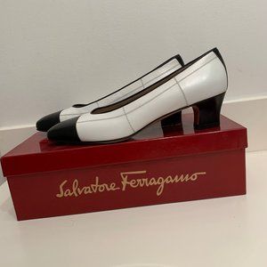 Vintage Ferragamo Black & White Spectator Heels